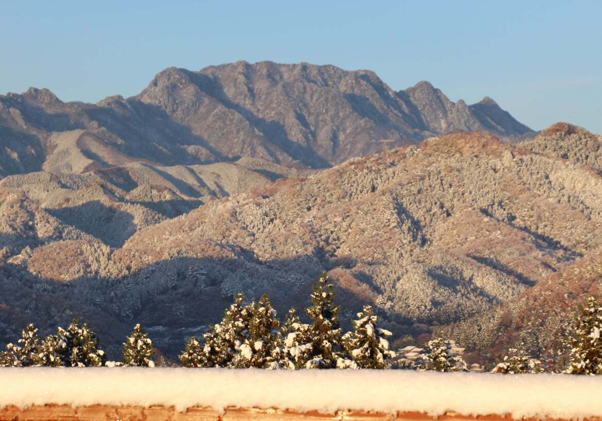 両神山