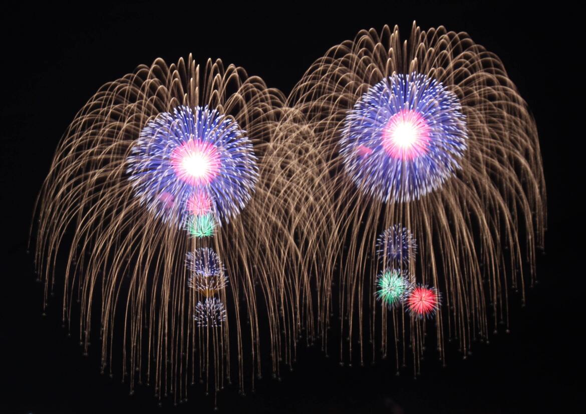 夜祭り花火