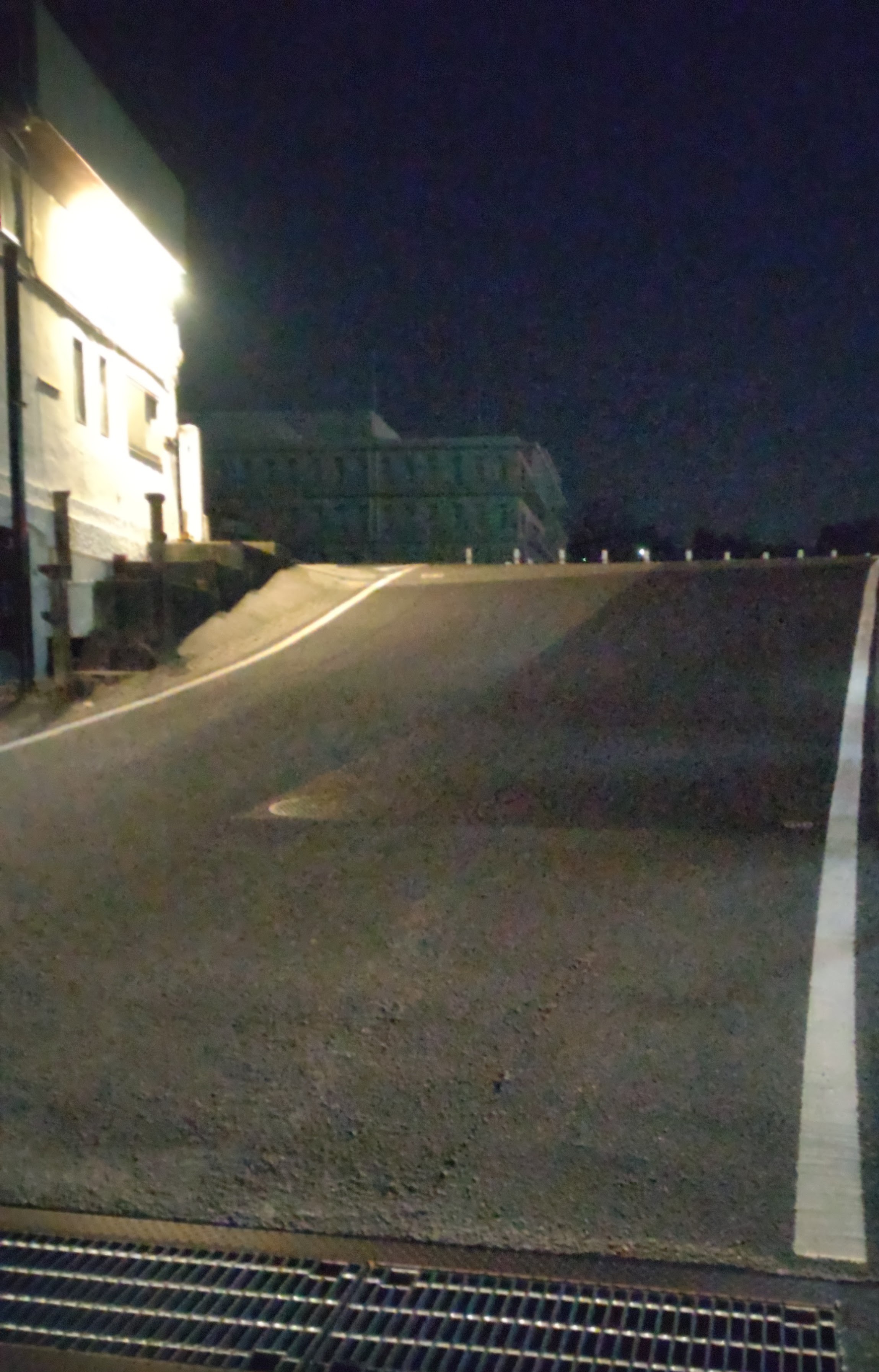 夜の団子坂